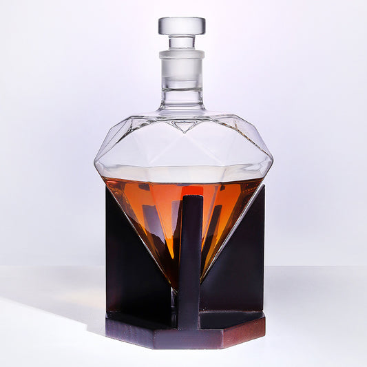 King Of Diamond Whiskey Decanter For Sale | The Sophisticated Bartender